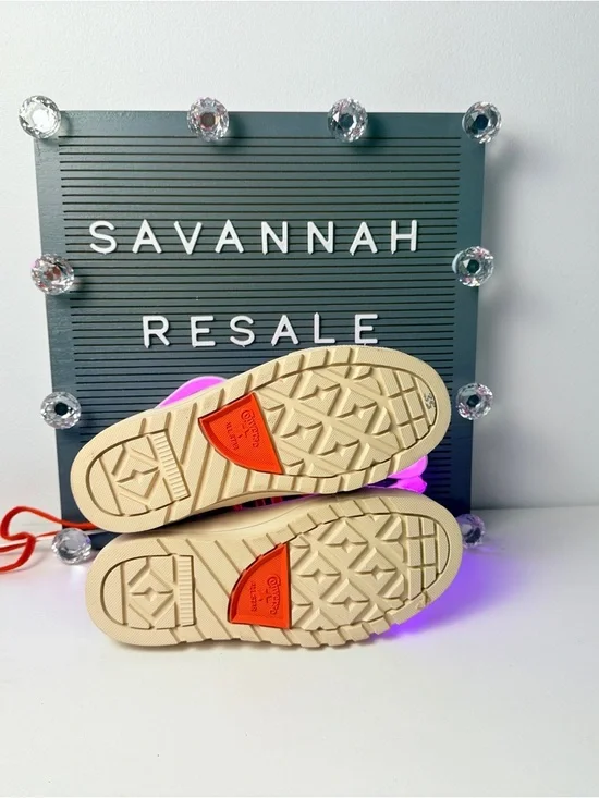 Leather High Top Converse Limited Edition!! - Picture 2 of 6